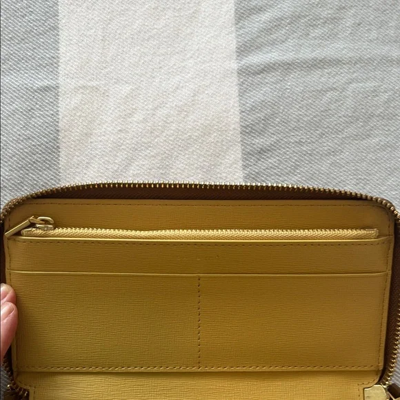 Tory Burch Brown Wallet - Picture 5 of 12